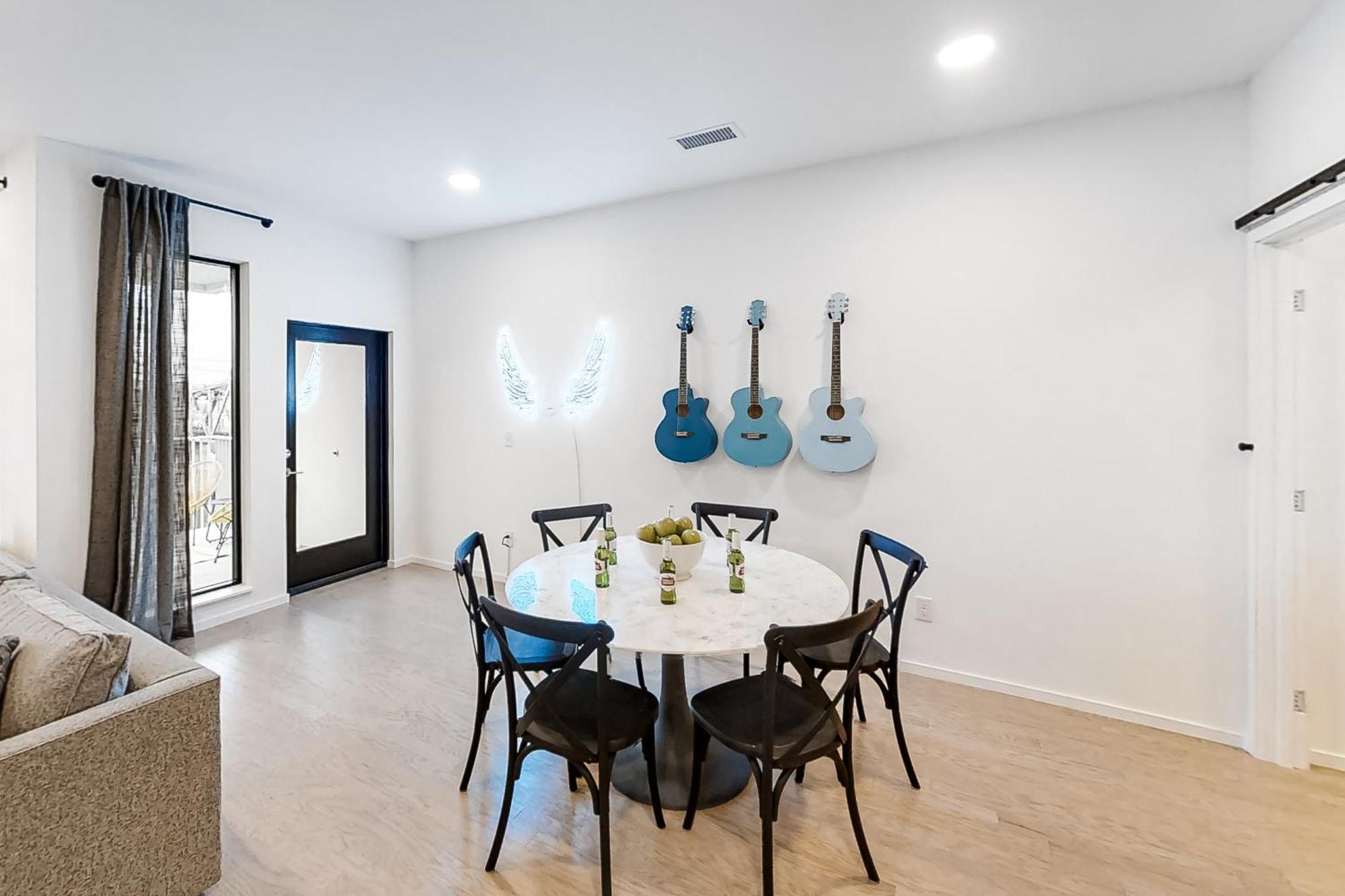 Eve Nashville Rom bilde